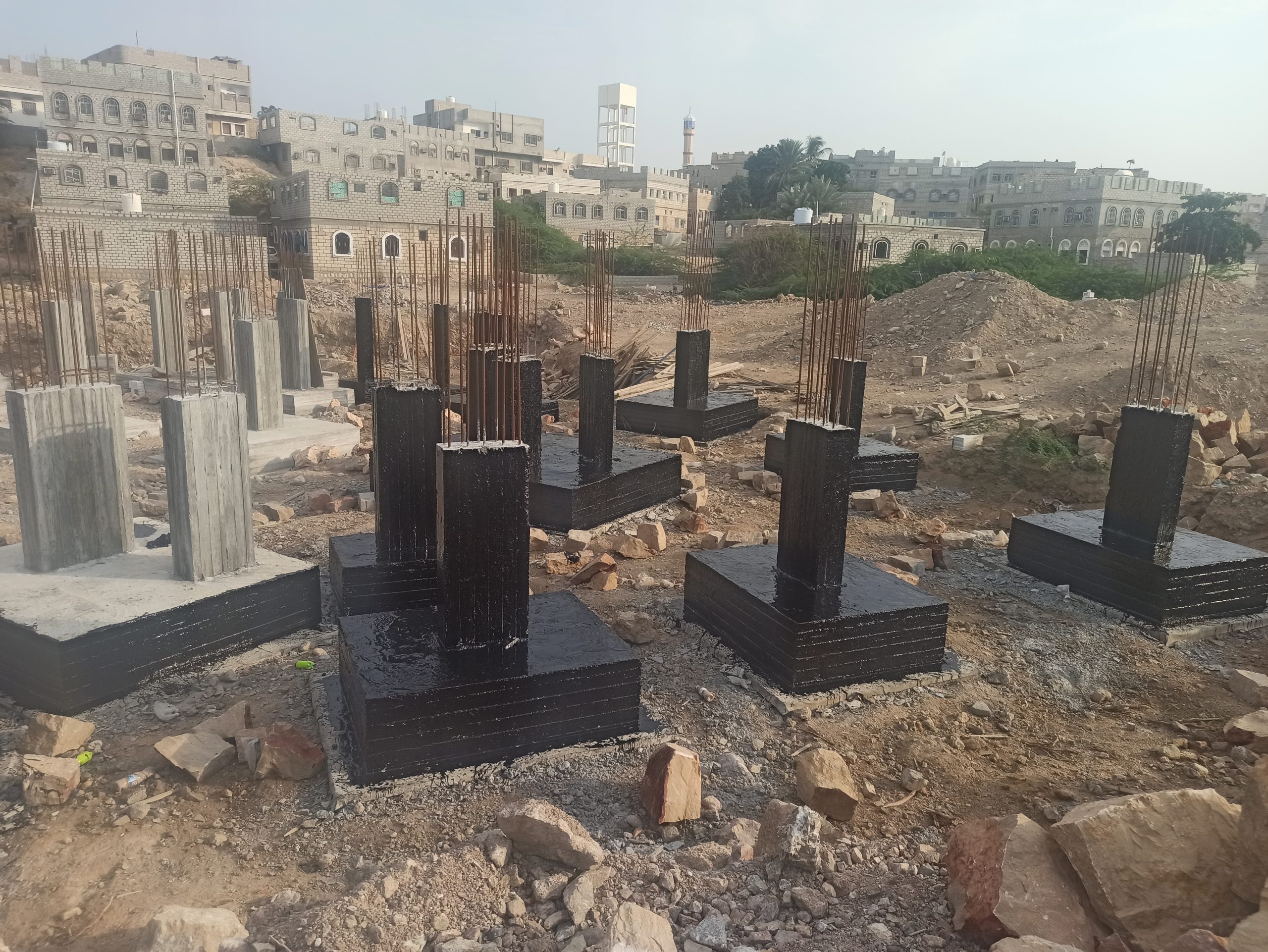 مشروع مسجد بابدر || مرحلة صبة وعزل الرقاب وبناء الكرسي الحجري واعمال بناء الخزان